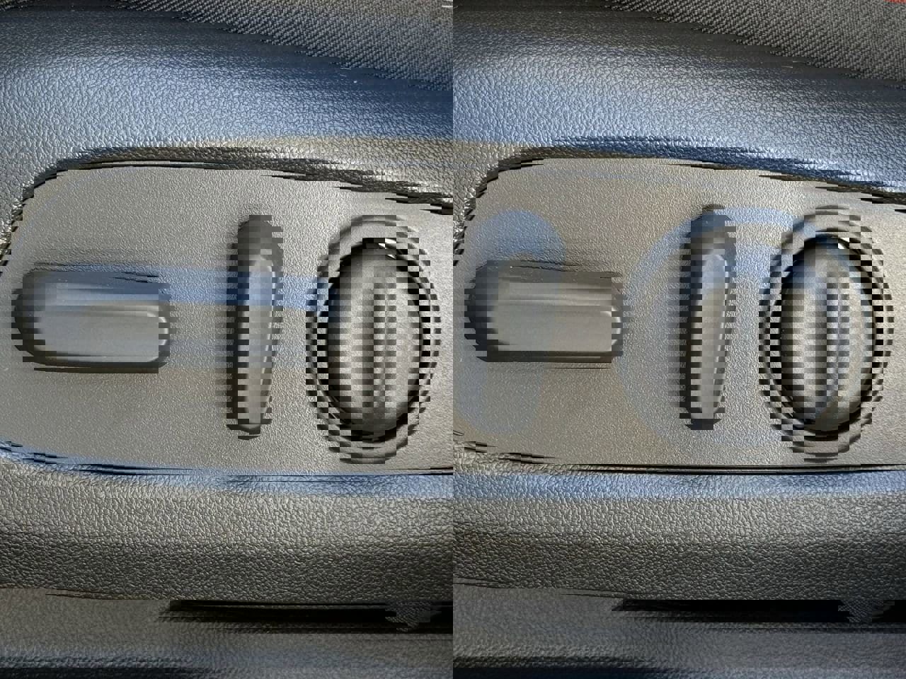 New 2027 Chevrolet Bolt RS w/ Technology Package image 20