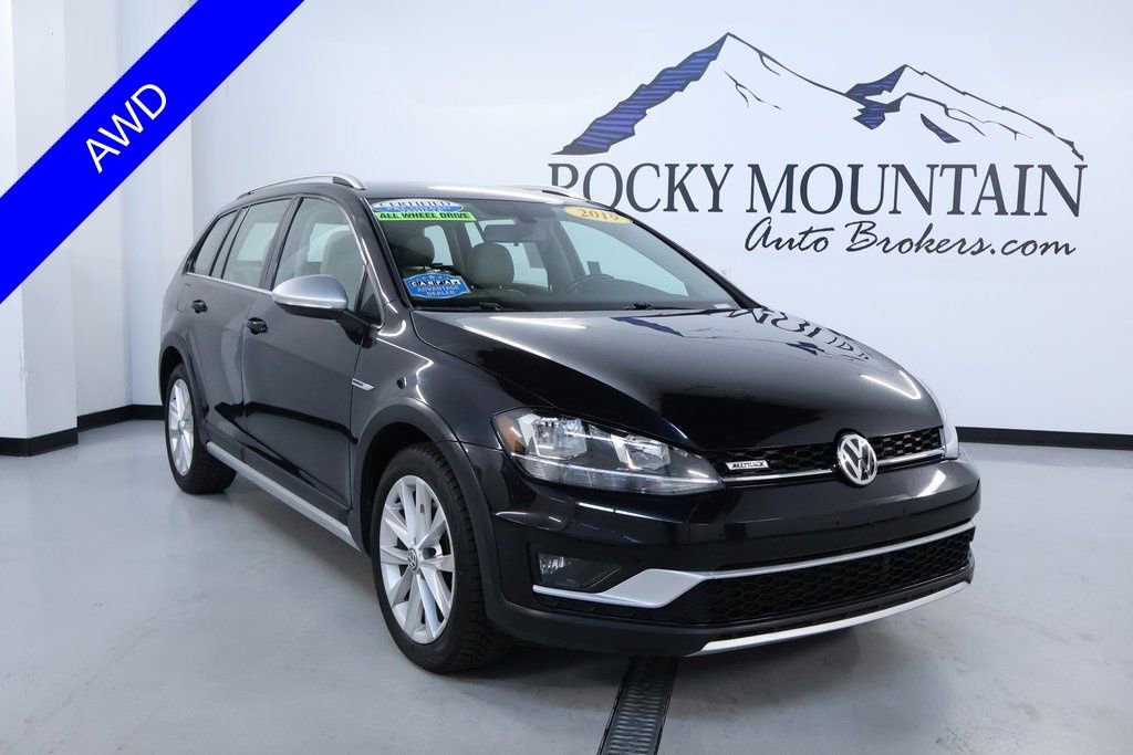 Used 2019 Volkswagen Golf Alltrack S