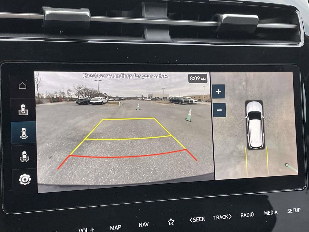 Certified 2023 Hyundai Tucson Limited w/ Winter Package image 18