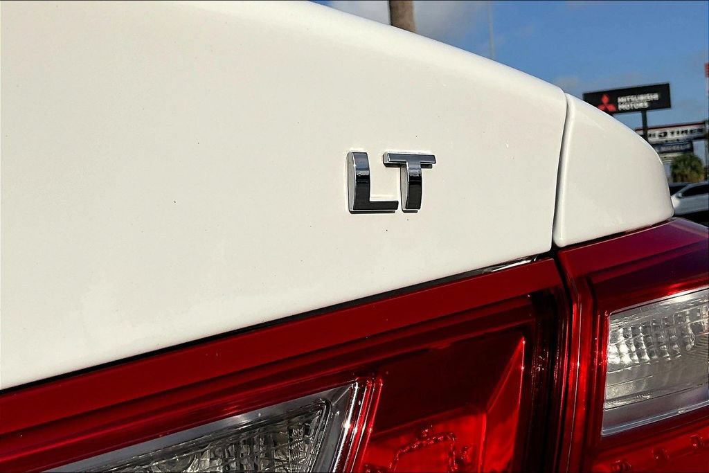 Used 2024 Chevrolet Malibu LT FWD image 25