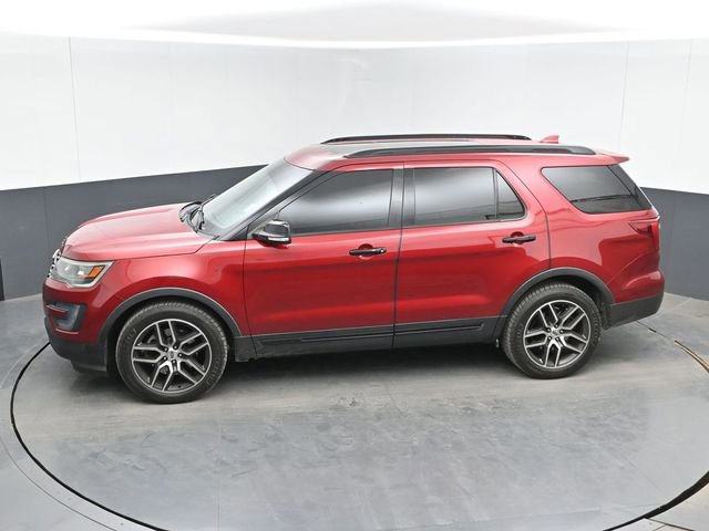Used 2016 Ford Explorer Sport w/ Equipment Group 401A AWD/4WD image 22