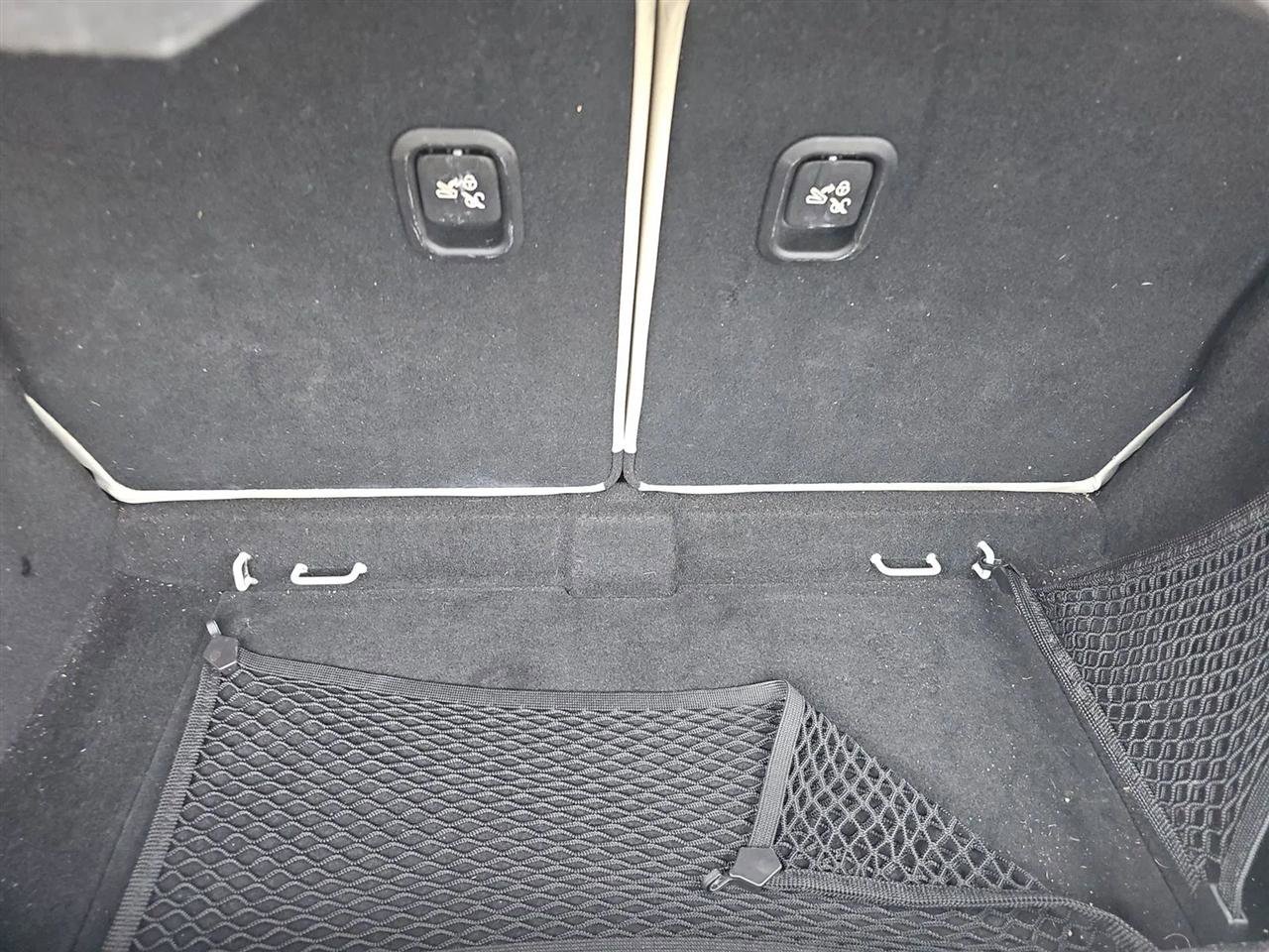 Used 2011 MINI Cooper Hardtop FWD image 15