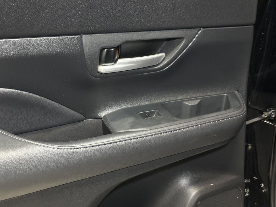 Used 2024 Toyota Grand Highlander Platinum image 31