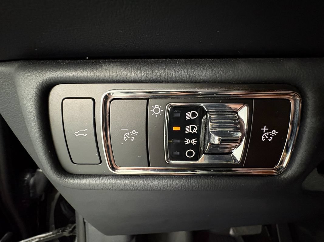 Used 2025 Lincoln Aviator Reserve w/ Illumination Package AWD/4WD image 32