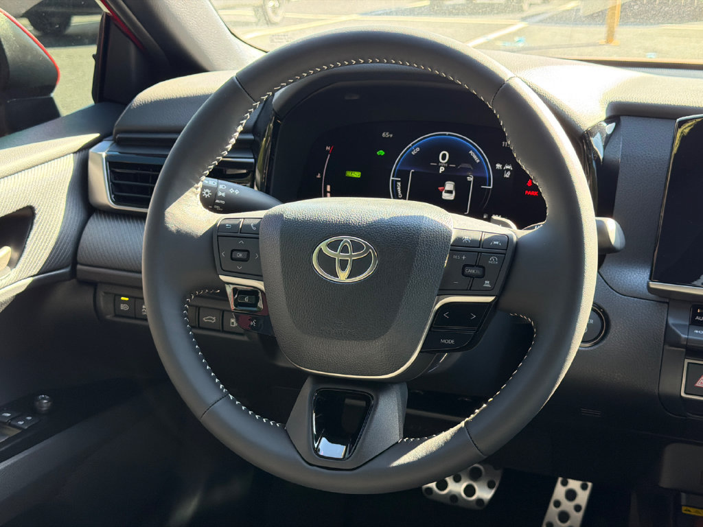New 2026 Toyota Camry SE FWD image 29