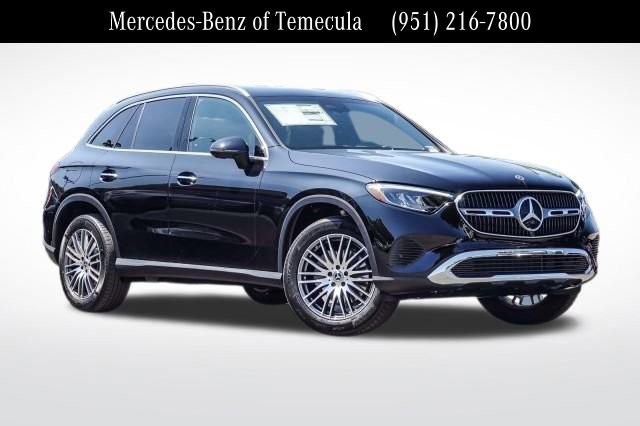 New 2025 Mercedes-Benz GLC 300