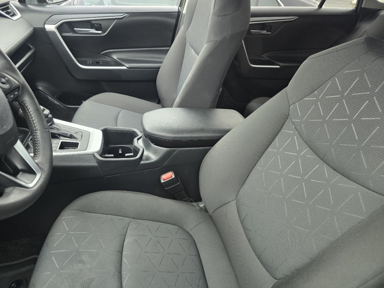 Certified 2025 Toyota RAV4 XLE w/ Convenience Package AWD/4WD image 20