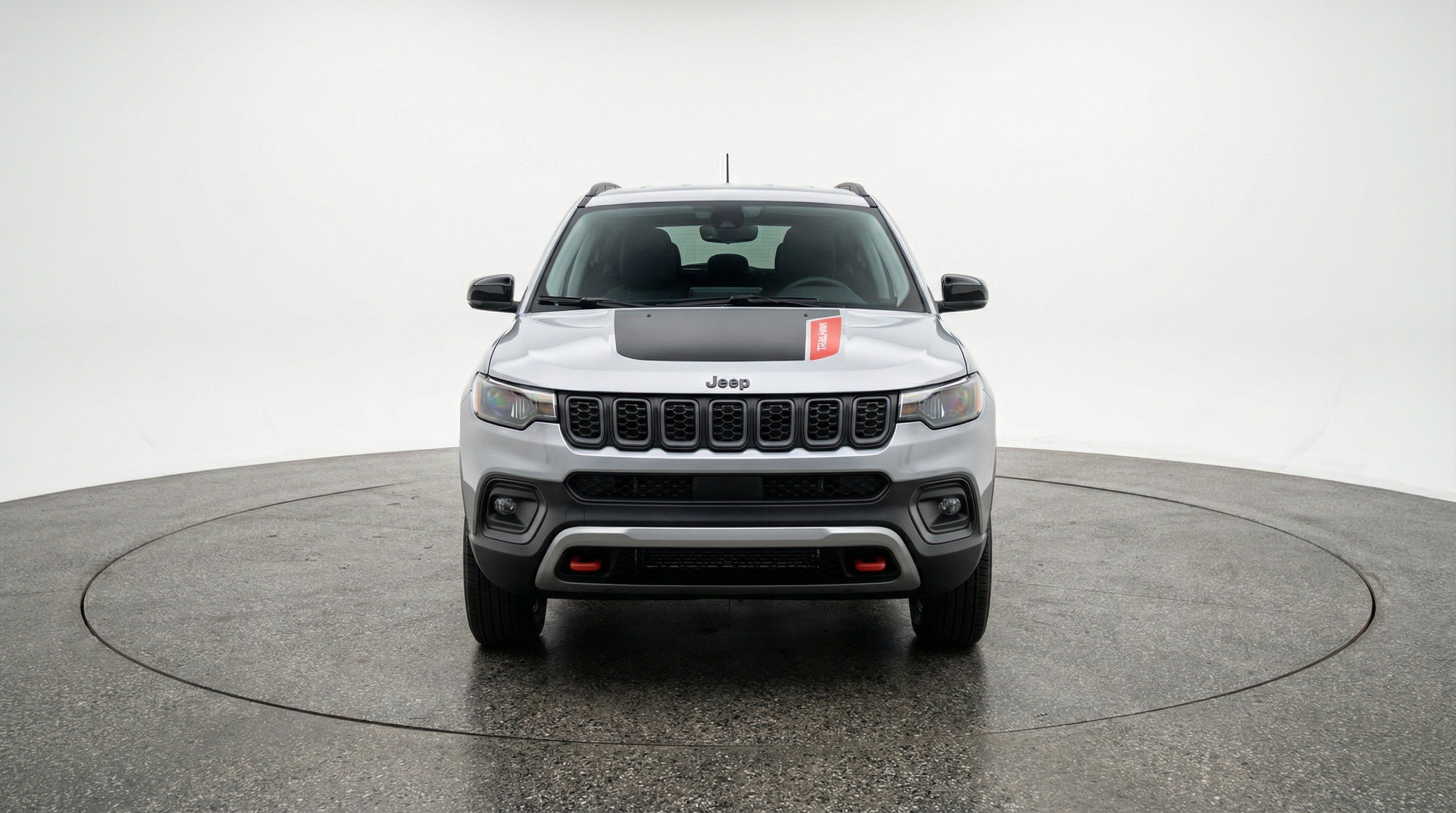 Used 2025 Jeep Compass Trailhawk AWD/4WD image 2