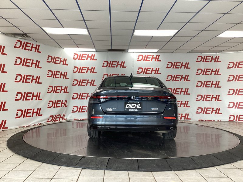 Used 2023 Honda Accord Touring image 6