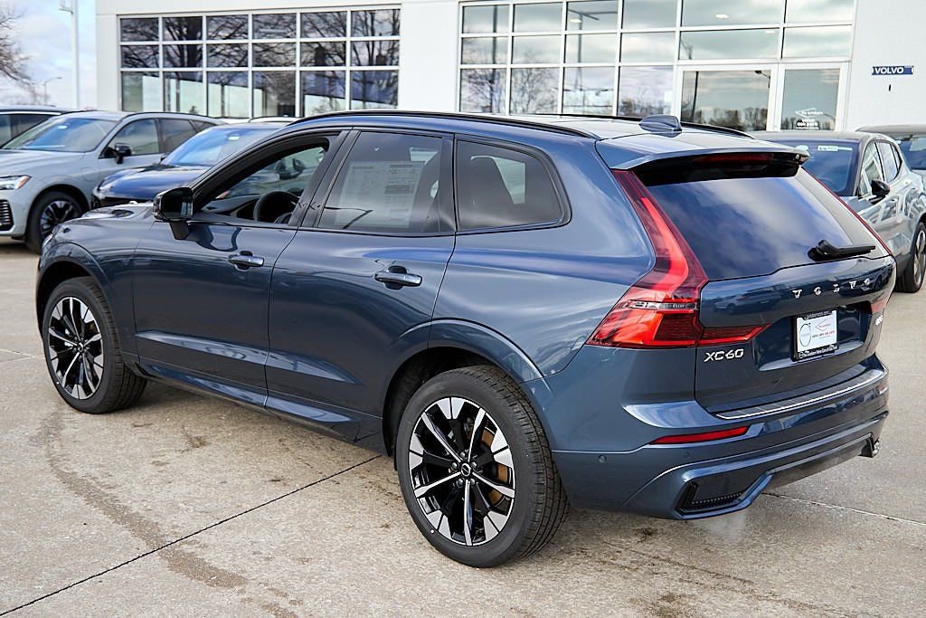 New 2026 Volvo XC60 B5 Plus w/ Protection Package Premier image 7