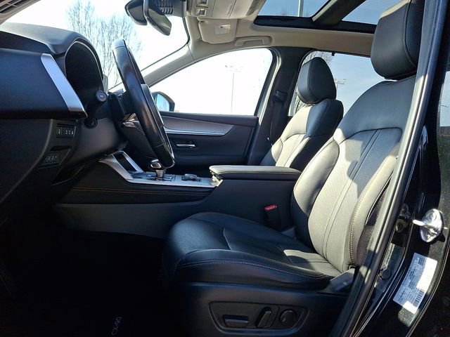 Used 2024 MAZDA CX-90 Plug-In Hybrid w/ Premium Pkg image 14