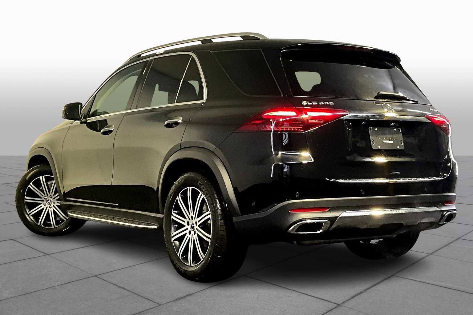 New 2026 Mercedes-Benz GLE 350 4MATIC image 3