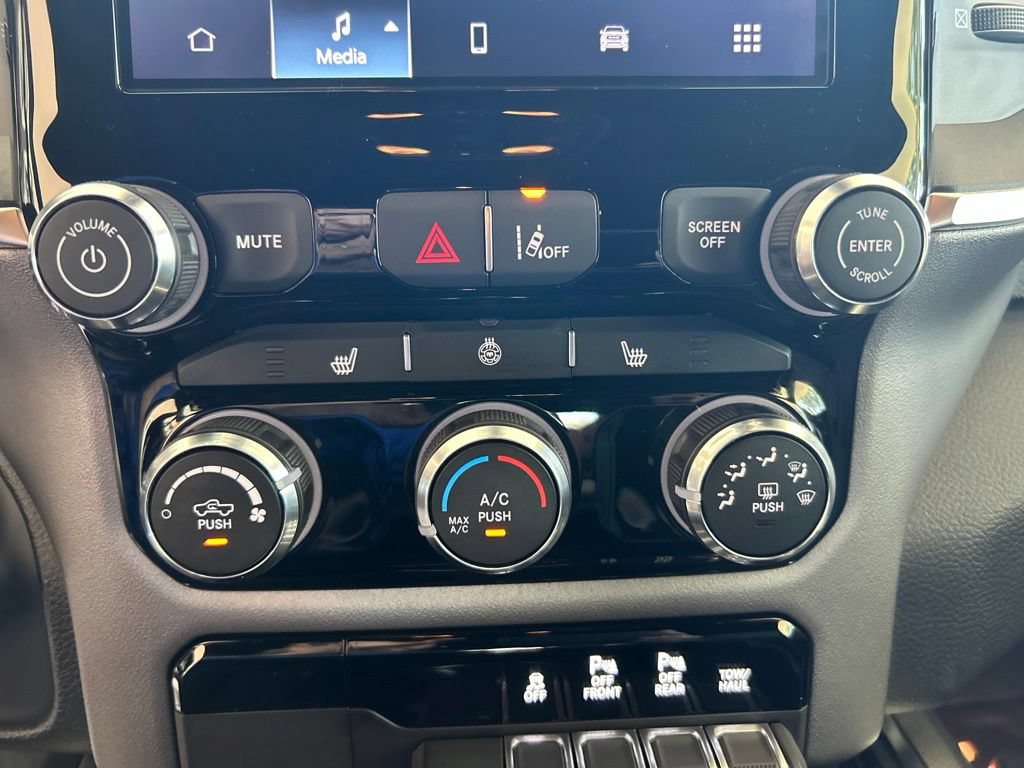 Used 2026 RAM 1500 Big Horn RWD image 46