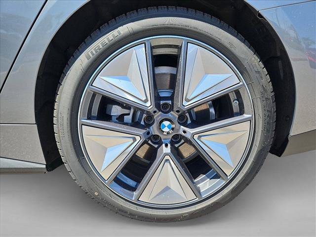 New 2026 BMW i4 xDrive40i w/ Premium Package AWD/4WD image 10
