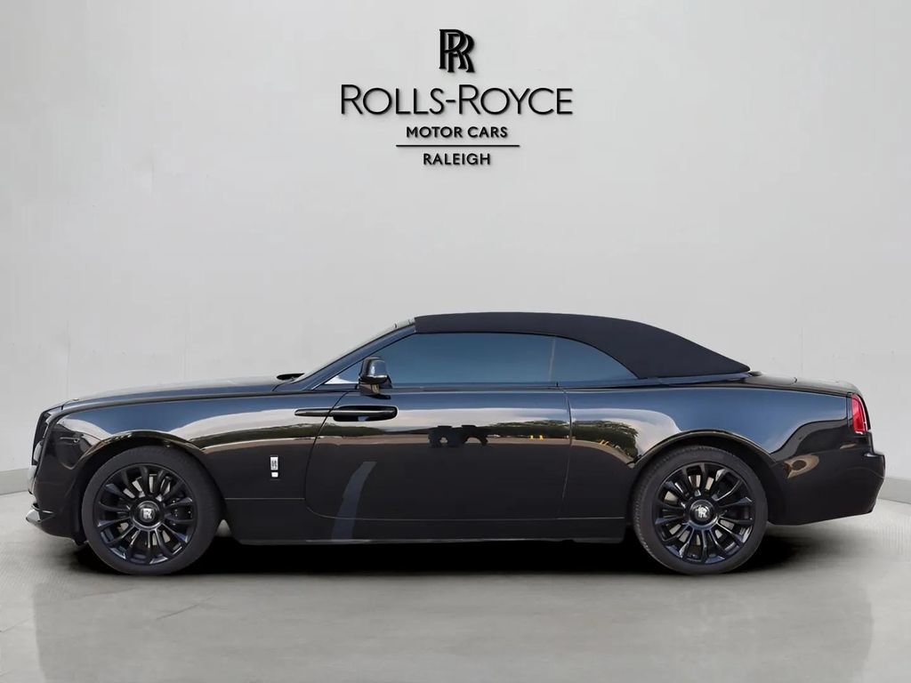 Used 2018 Rolls-Royce Dawn RWD image 4