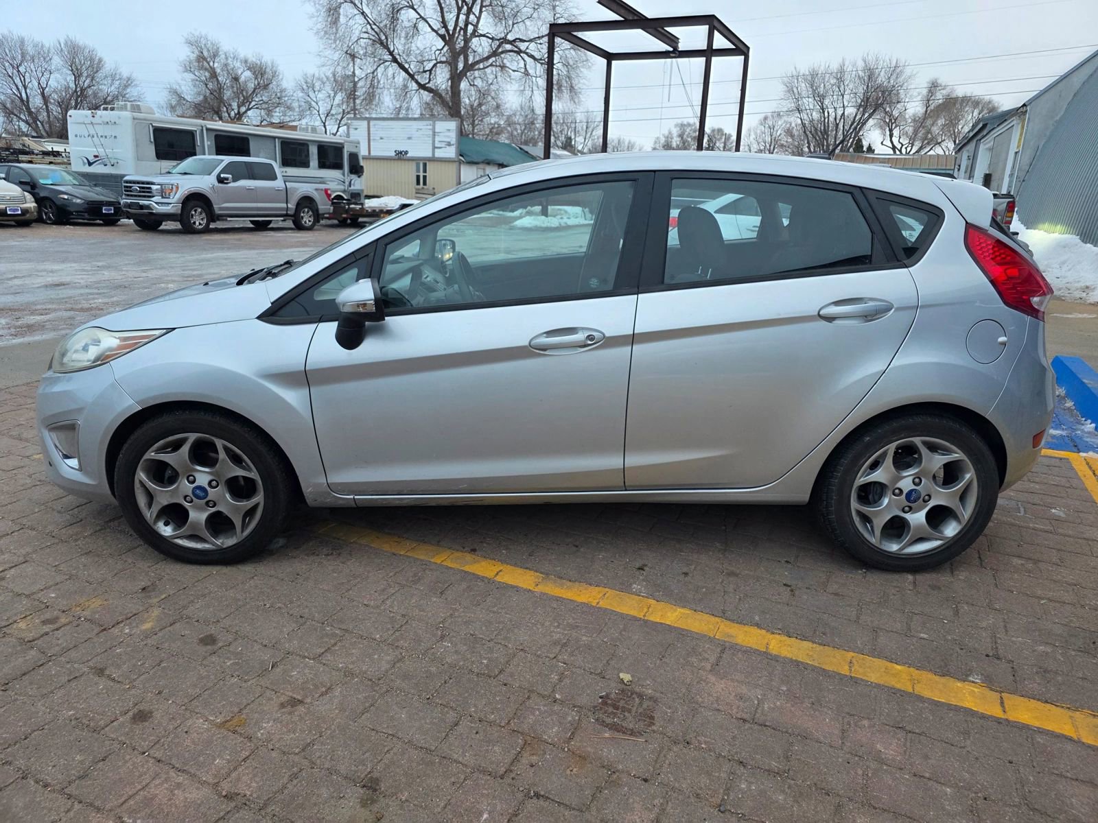 Used 2012 Ford Fiesta SES image 8