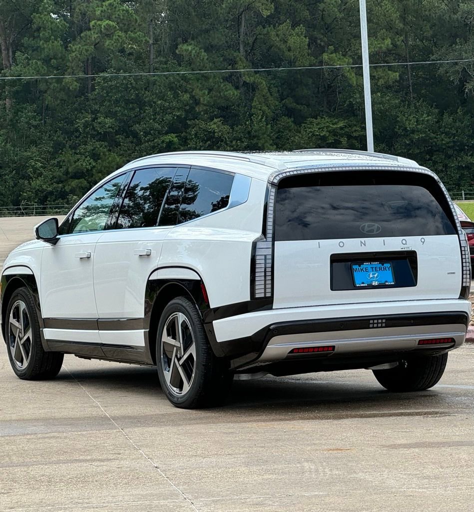 New 2026 Hyundai Ioniq 9 Limited image 15