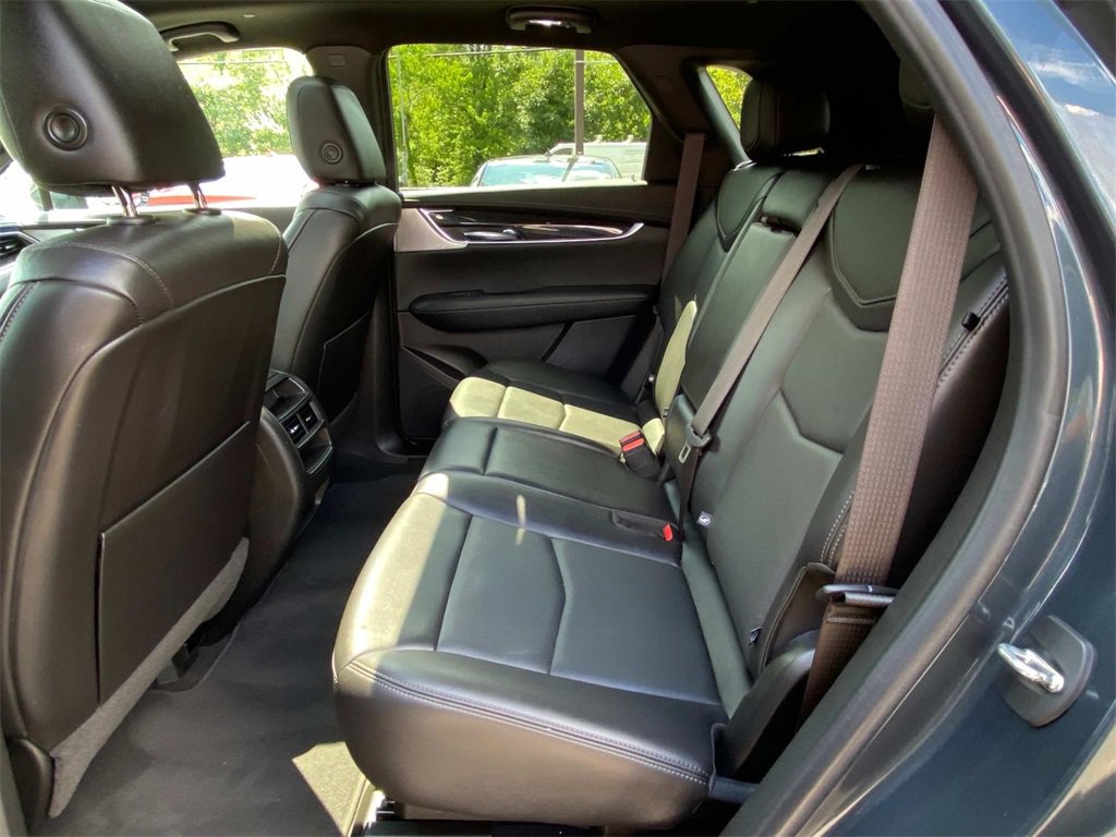 Used 2021 Cadillac XT5 Premium Luxury image 15