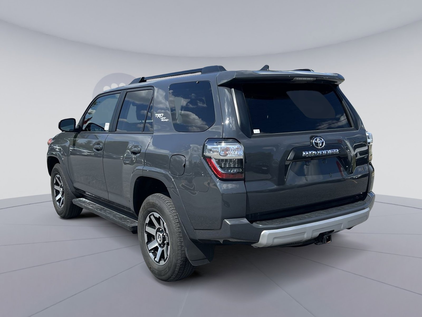 Used 2024 Toyota 4Runner TRD Off-Road image 4