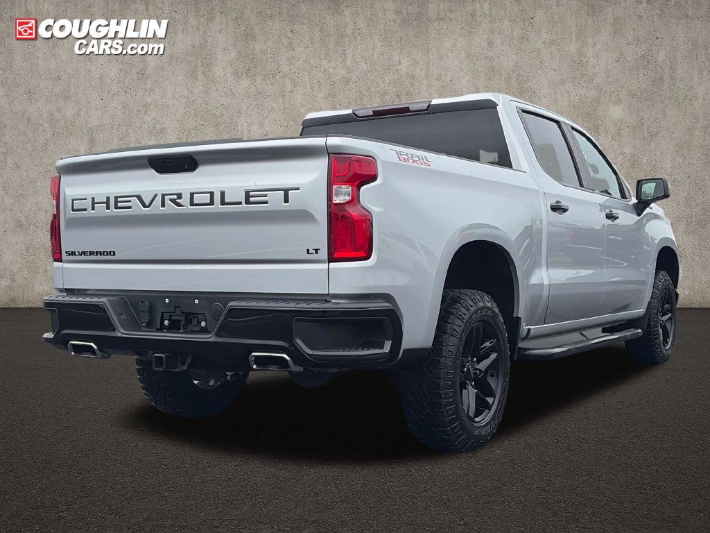 Used 2022 Chevrolet Silverado 1500 LT Trail Boss w/ Bed Protection Package AWD/4WD image 8