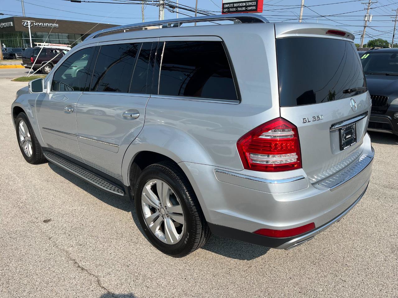 Used 2011 Mercedes-Benz GL 320 BlueTEC 4MATIC image 3