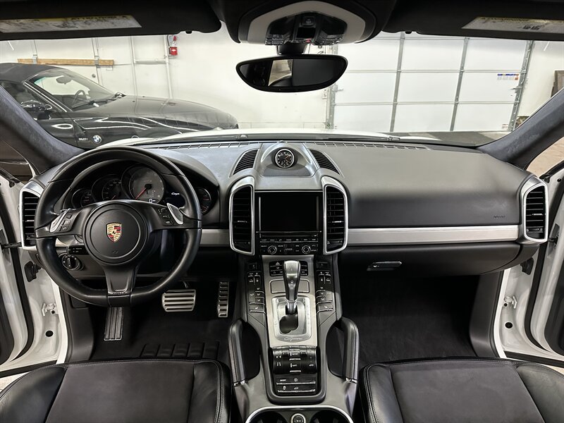 Used 2013 Porsche Cayenne GTS AWD/4WD image 15