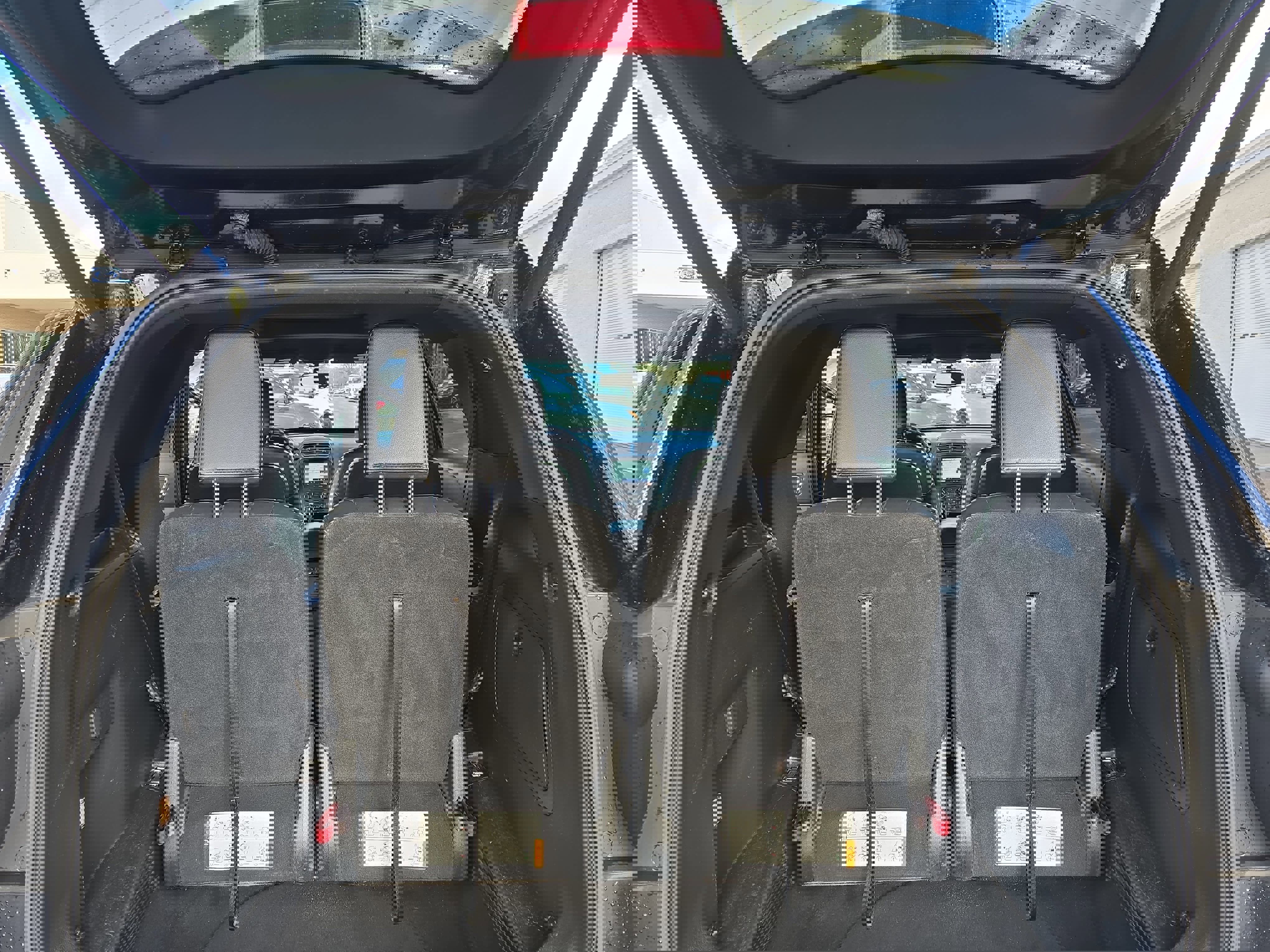 Used 2018 Ford Explorer XLT w/ Equipment Group 202A image 14