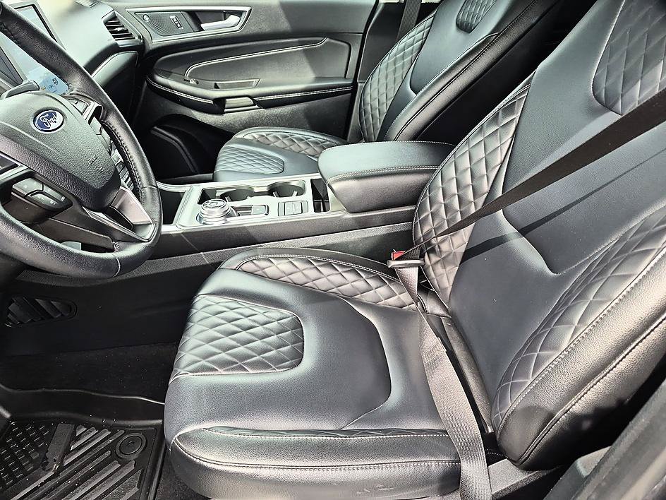 Used 2024 Ford Edge Titanium AWD/4WD image 15