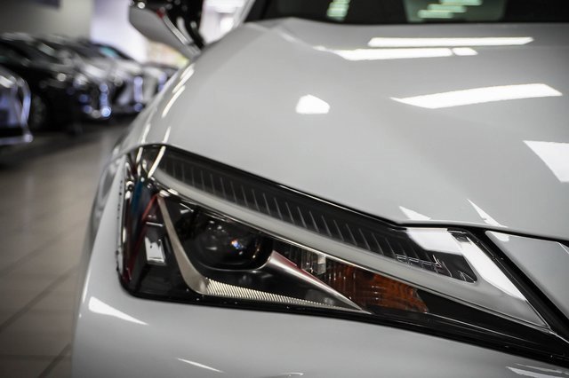 Certified 2021 Lexus UX 250h F Sport w/ Accessory Package (Z2) image 26