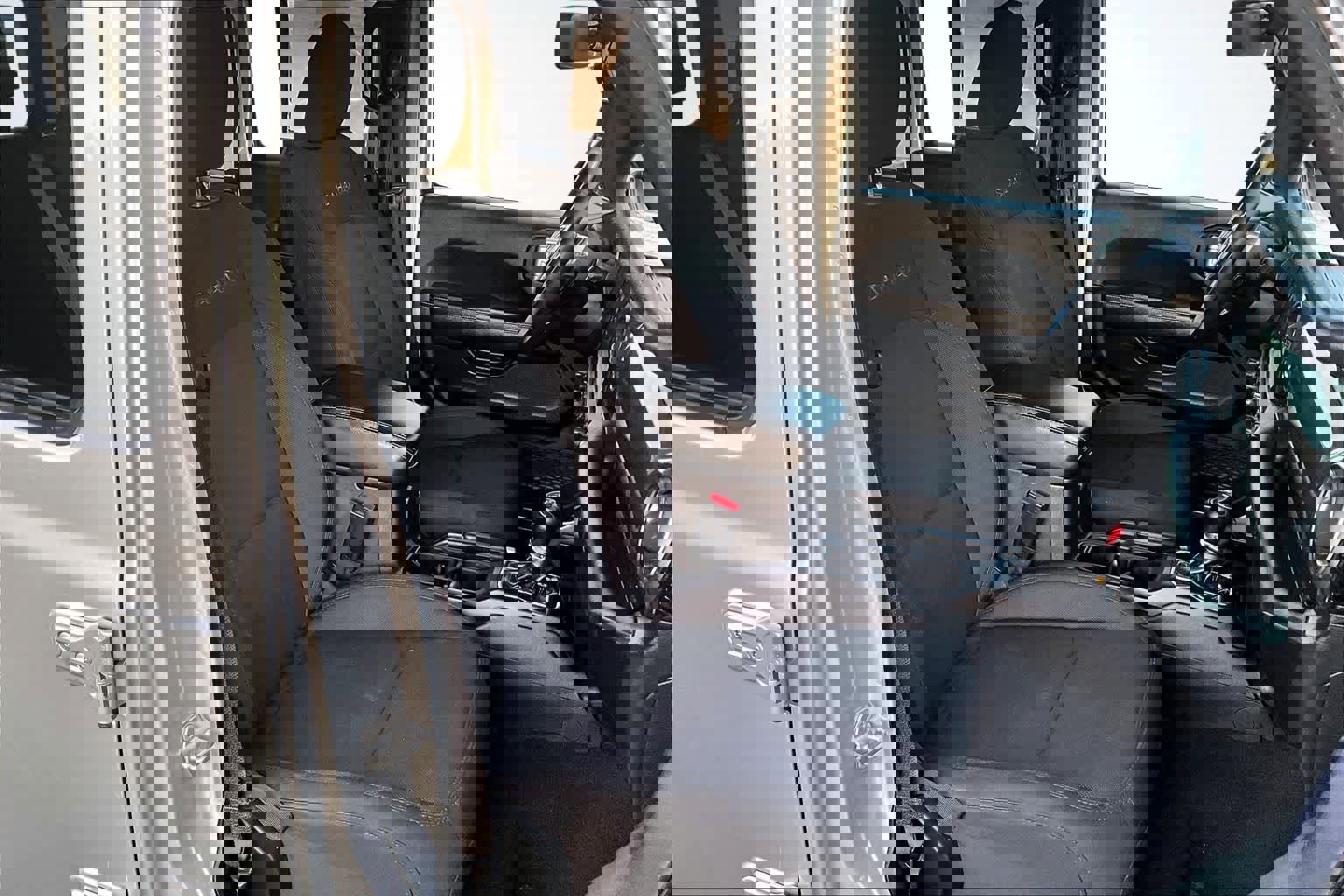 Used 2023 Jeep Wrangler Sahara image 14