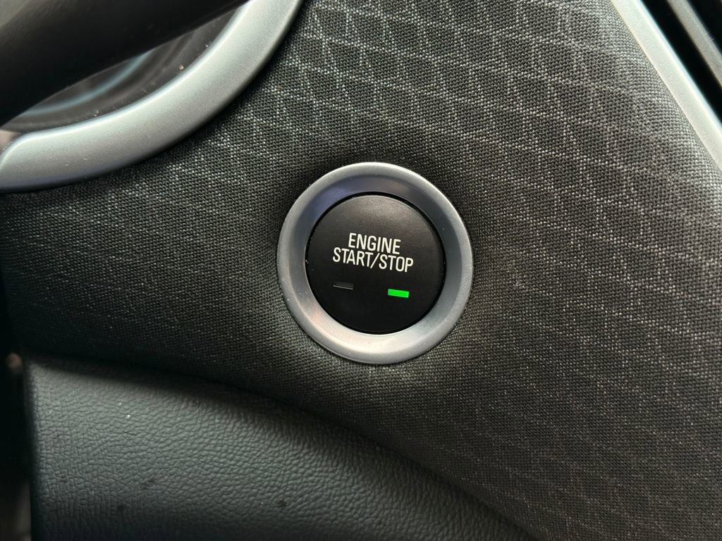 Used 2023 Chevrolet Malibu LT image 33