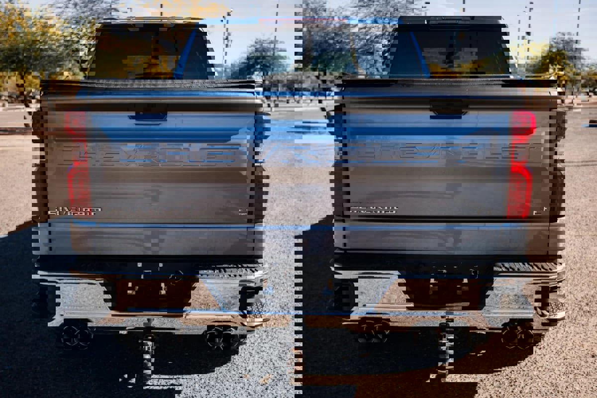 Used 2021 Chevrolet Silverado 1500 LT image 5