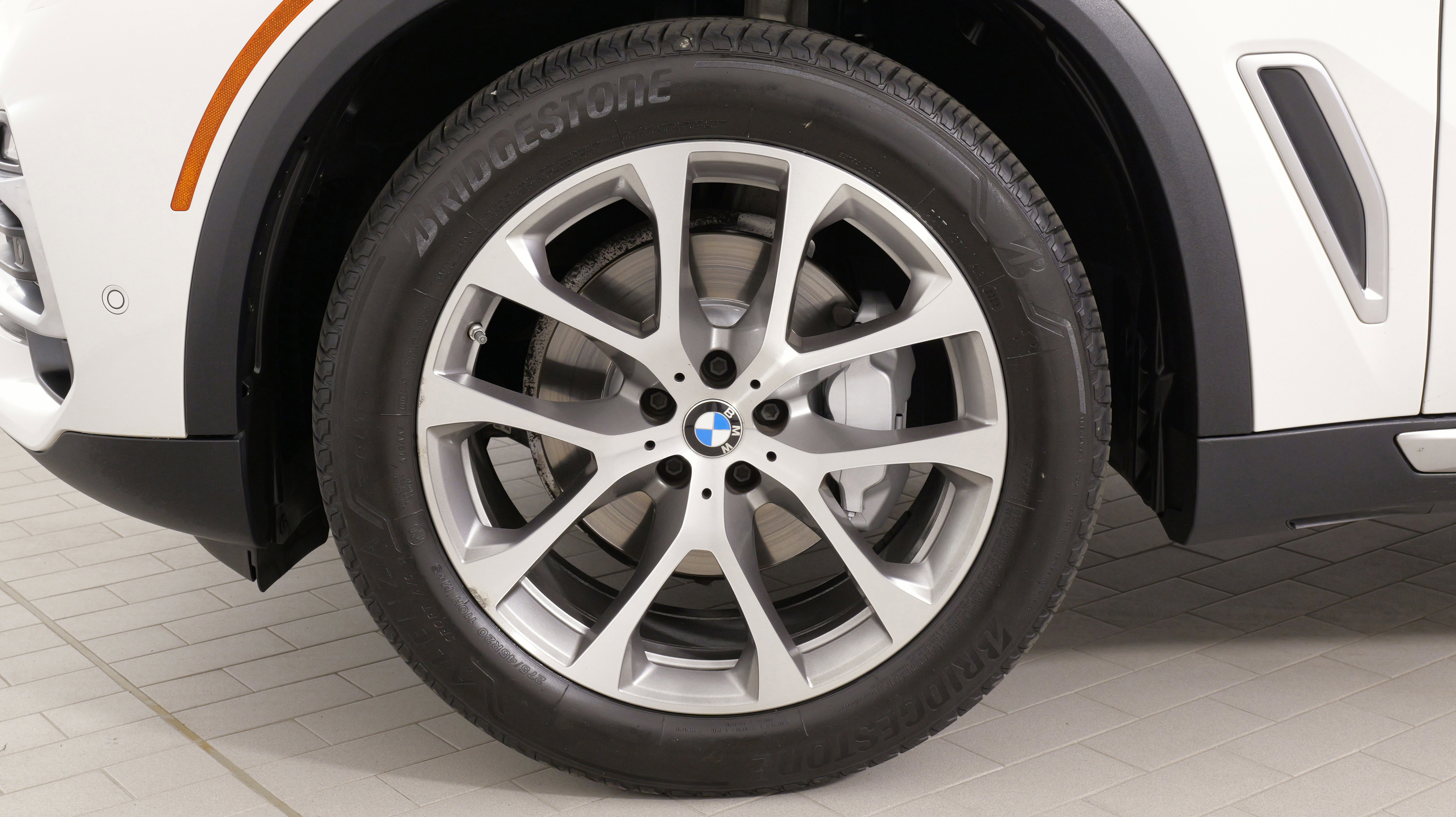 Used 2021 BMW X5 xDrive40i w/ Convenience Package image 64