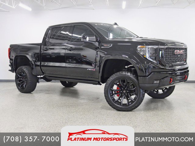 Used 2025 GMC Sierra 1500 AT4 w/ AT4 Premium Package image 1
