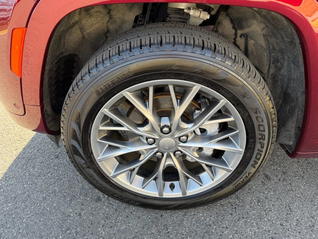 Certified 2024 Jeep Grand Cherokee Summit image 12