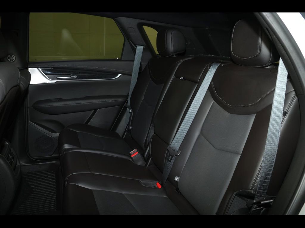Used 2023 Cadillac XT5 Premium Luxury w/ LPO, Floor Liner Package AWD/4WD image 34