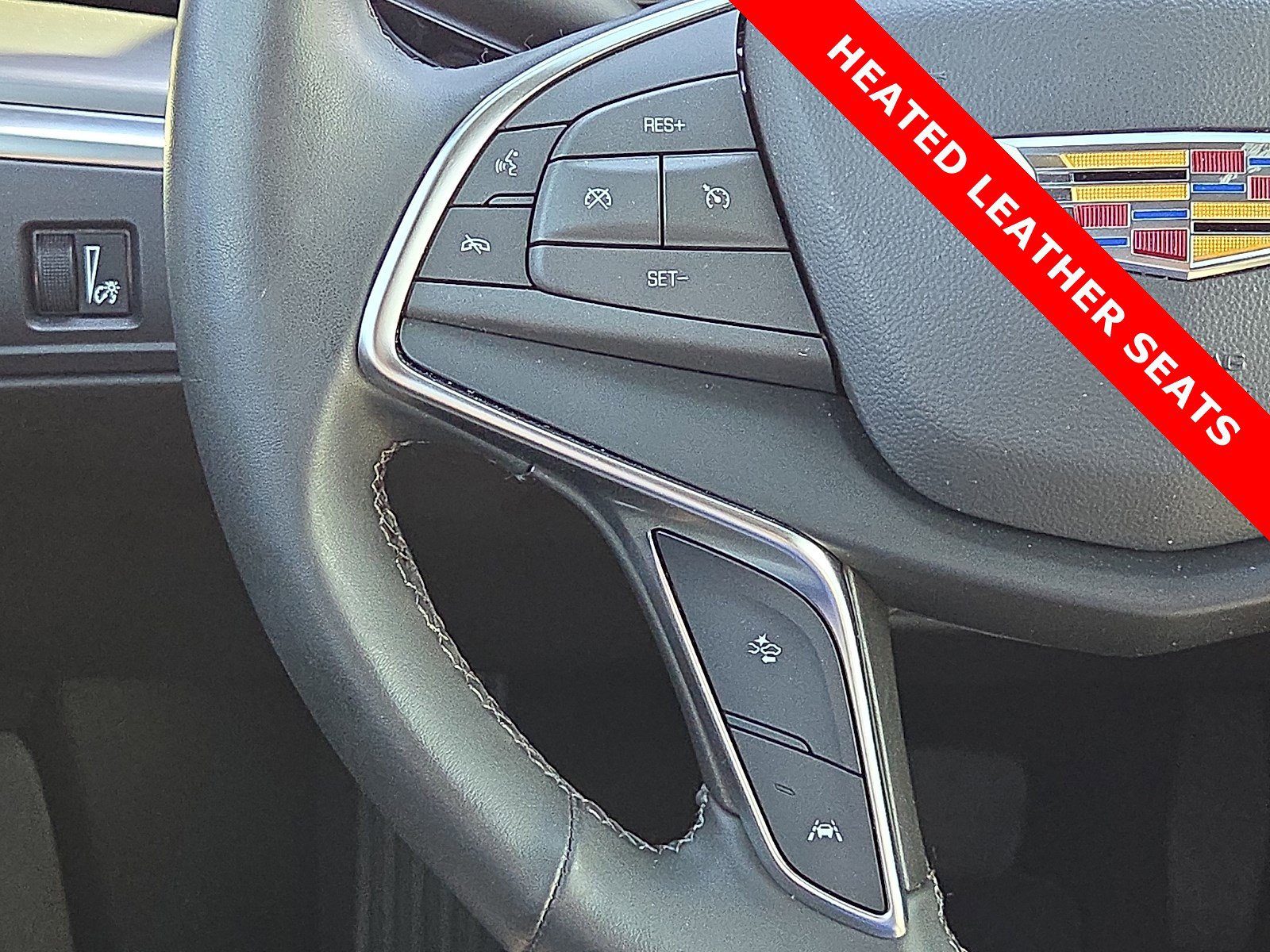 Used 2024 Cadillac XT5 Luxury image 21