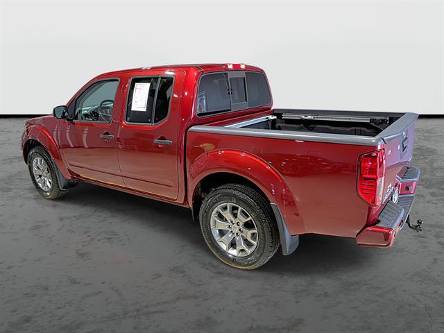 Used 2021 Nissan Frontier SV AWD/4WD image 2