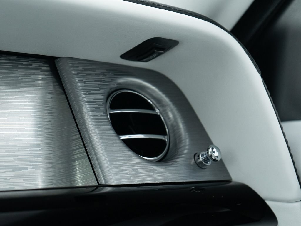 Certified 2026 Rolls-Royce Phantom Sedan w/ Leather Finishing Pack RWD image 50