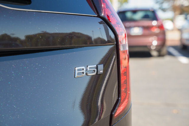 New 2027 Volvo XC90 B5 Plus AWD/4WD image 8