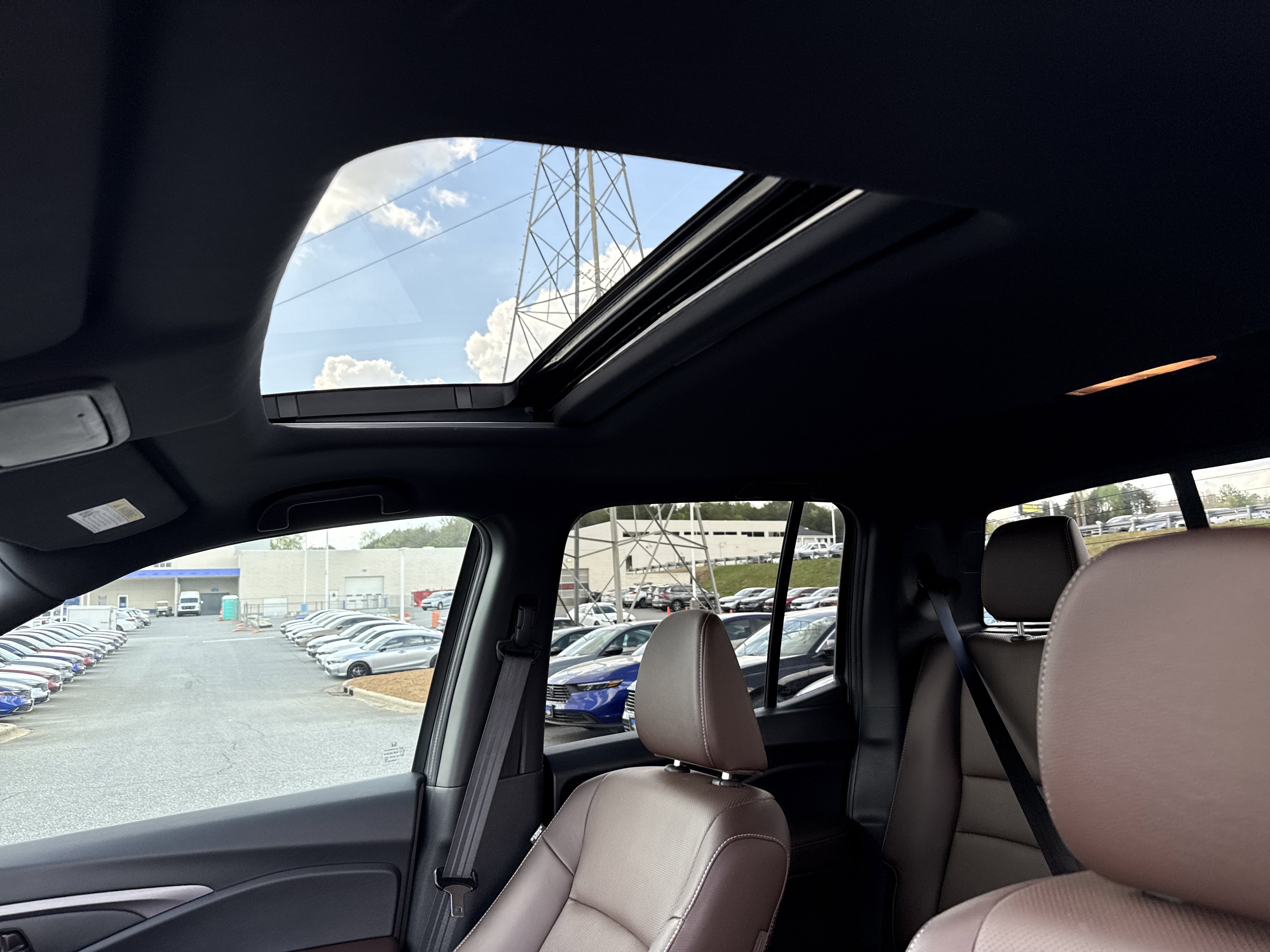 Certified 2024 Honda Ridgeline RTL image 30