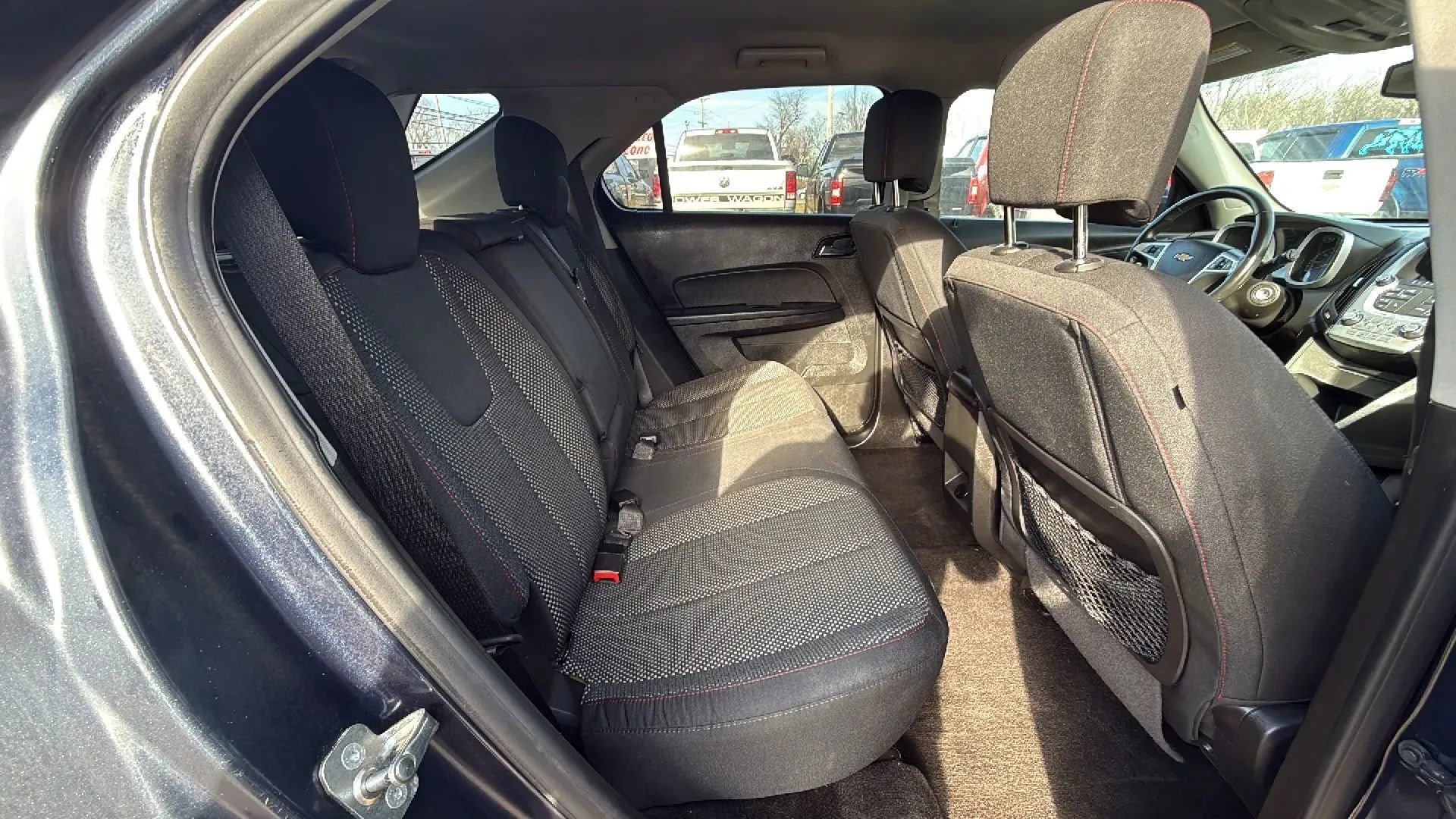 Used 2015 Chevrolet Equinox LT w/ Driver Convenience Package FWD image 16