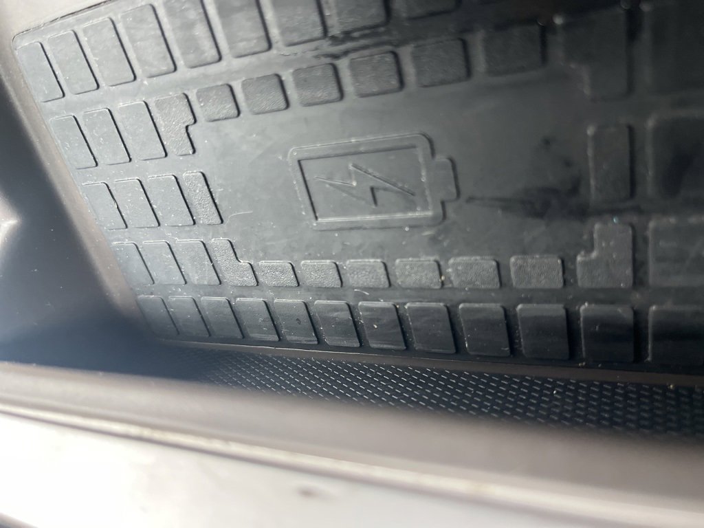 Used 2020 Ford Explorer Platinum w/ Premium Technology Package image 30