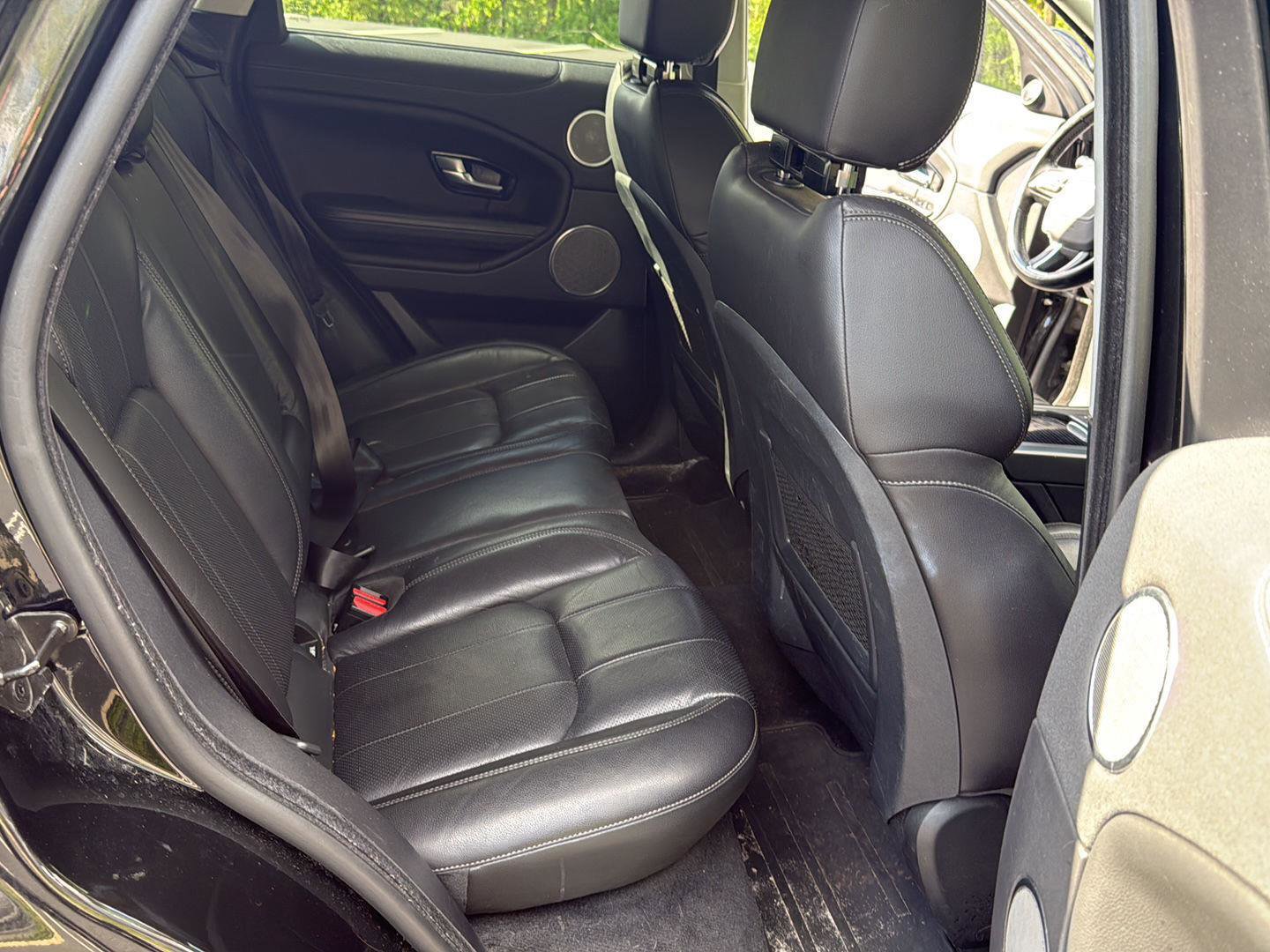 Used 2018 Land Rover Range Rover Evoque SE Premium AWD/4WD image 11