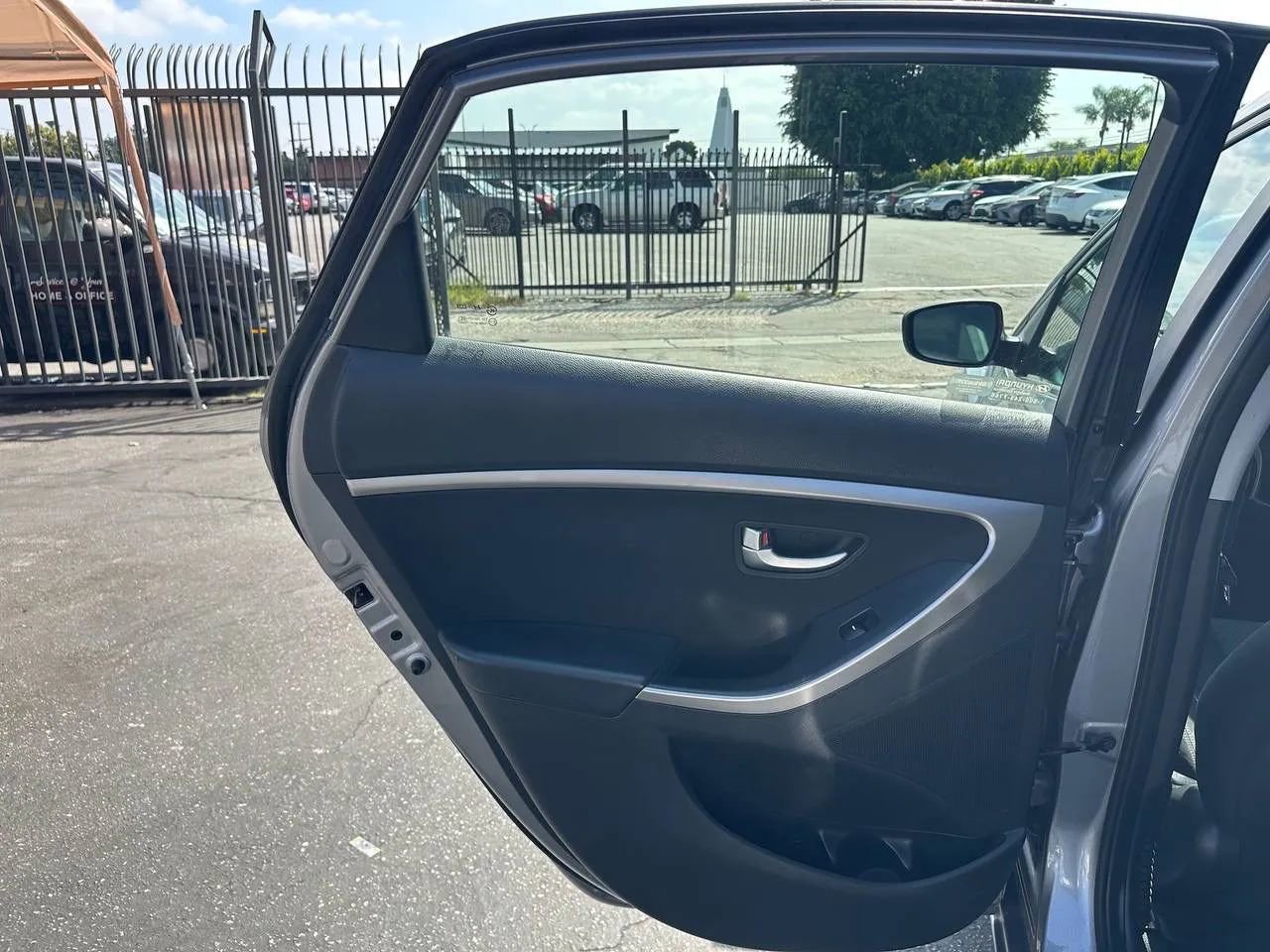 Used 2013 Hyundai Elantra GT FWD image 34