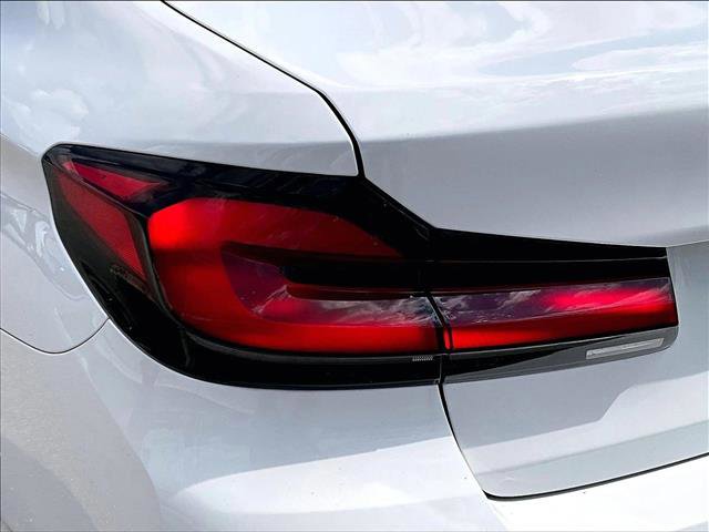 Used 2022 BMW 530i w/ Premium Package image 29