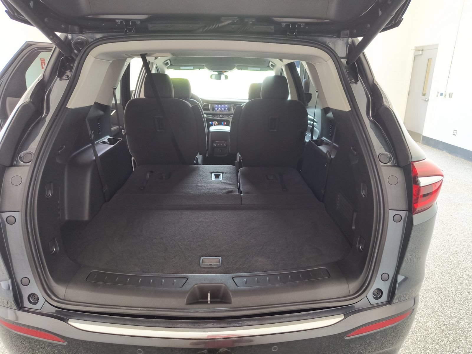Used 2020 Buick Enclave Preferred FWD image 27