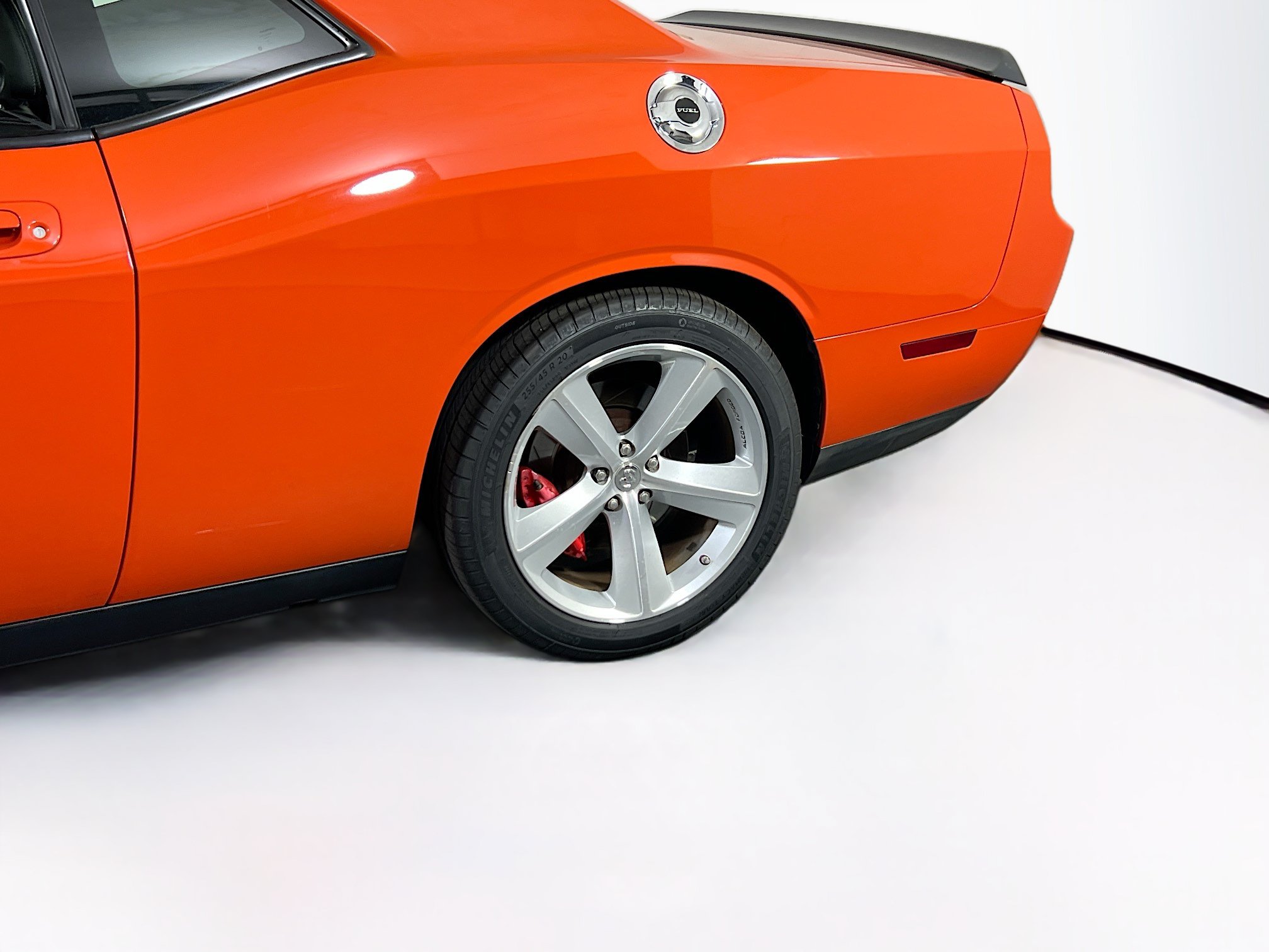 Used 2009 Dodge Challenger SRT8 RWD image 29
