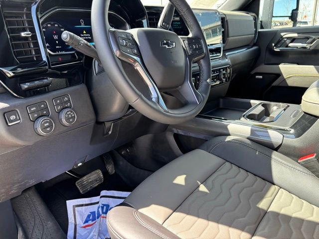 Certified 2026 Chevrolet Silverado 2500 ZR2 w/ LPO, Dark Essentials Package AWD/4WD image 13
