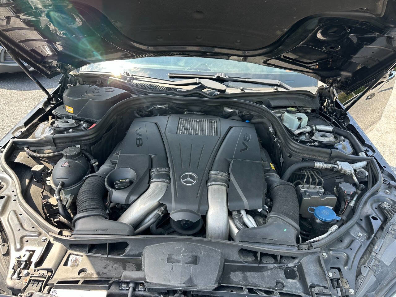 Used 2014 Mercedes-Benz E 550 4MATIC Sedan image 10